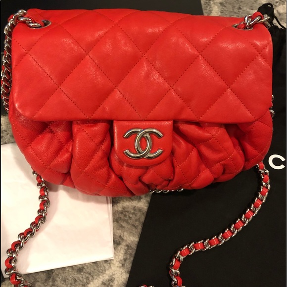chanel red chain bag